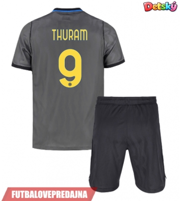 Lacne Dětský Futbalové dres Inter Milan Marcus Thuram #9 2026-27 Krátky Rukáv - Tretina (+ trenírky)
